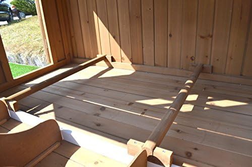 Wooden hen house with four nesting boxes — photo 5