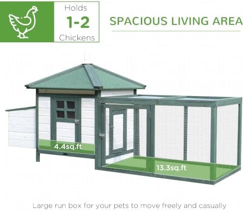 Green wooden hen house with attached run — photo 3