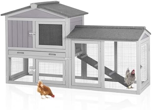 Expandable wooden duck and hen house