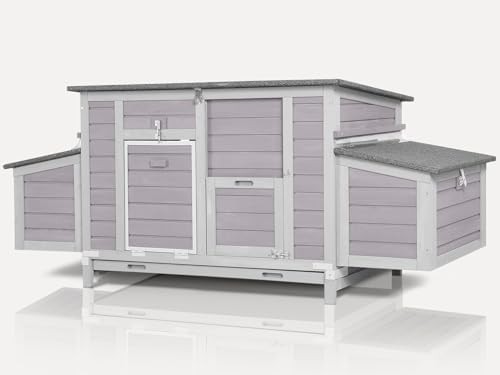 Expandable outdoor chicken house with nesting boxes