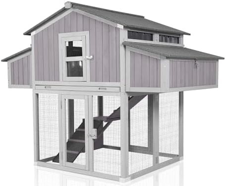 Folding outdoor chicken house with nesting boxes
