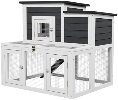 Wooden chicken coop for small flocks — photo 5