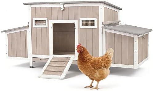 Wooden poultry tractor with asphalt roof