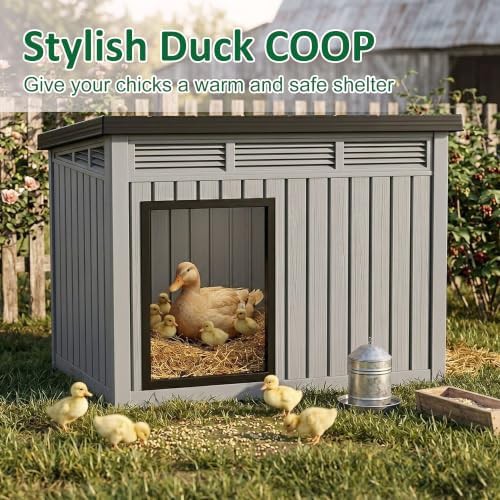 Grey resin duck house with elevated floor — photo 3